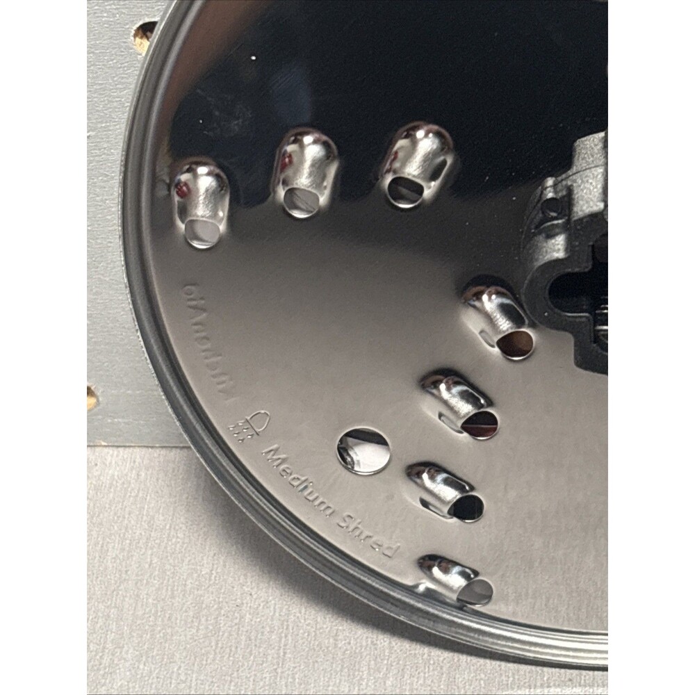 Kitchenaid KFP0718 KFP0719 Medium Shred Disc Medium Slice Replacement Parts NEW - Picture 3 of 6